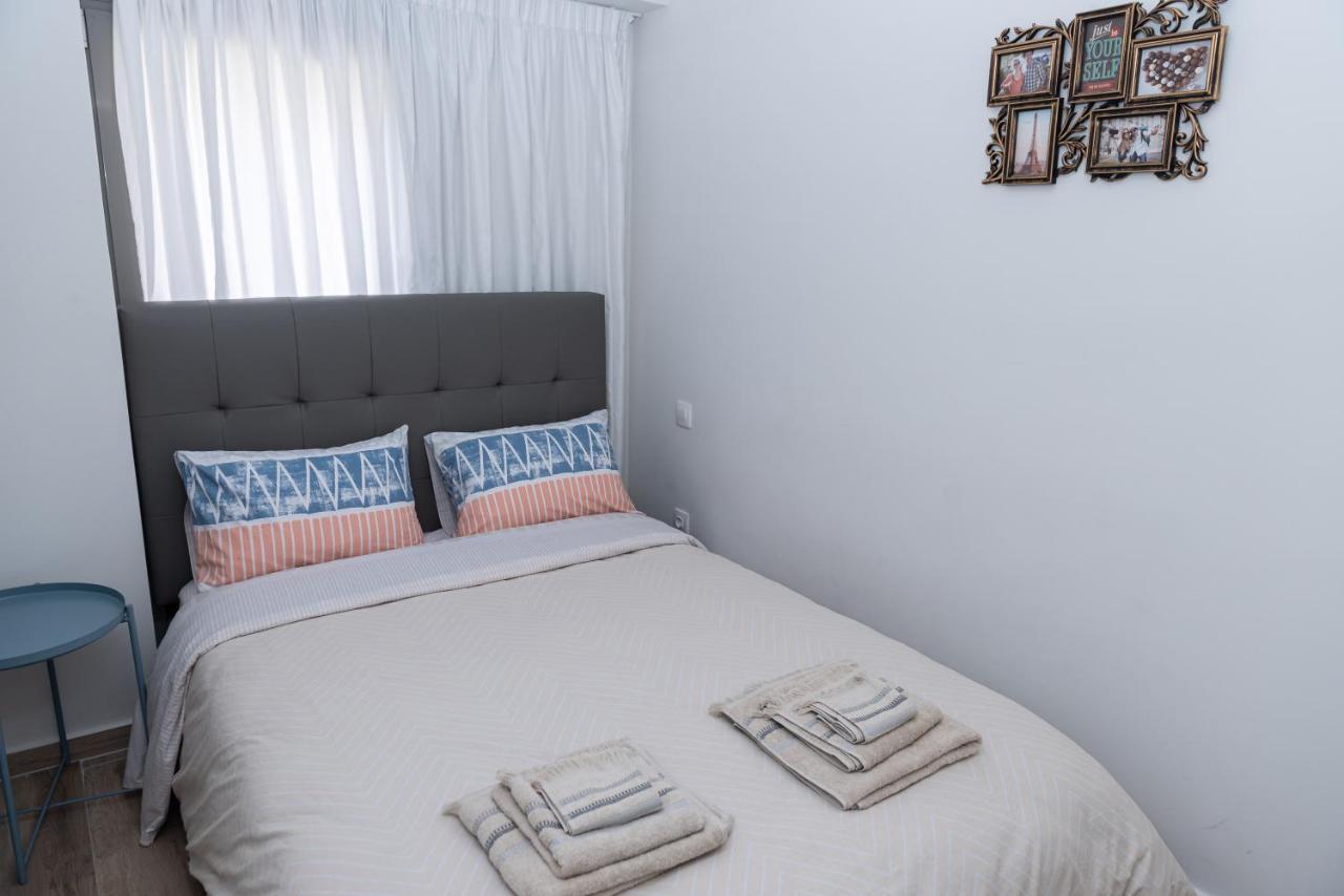 Design Apartment With Swimming Pool Near The Beach Atenas Exterior foto