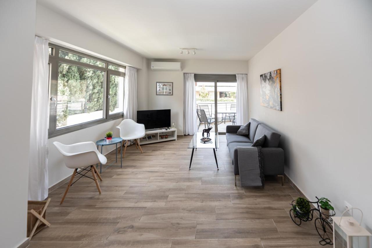 Design Apartment With Swimming Pool Near The Beach Atenas Exterior foto